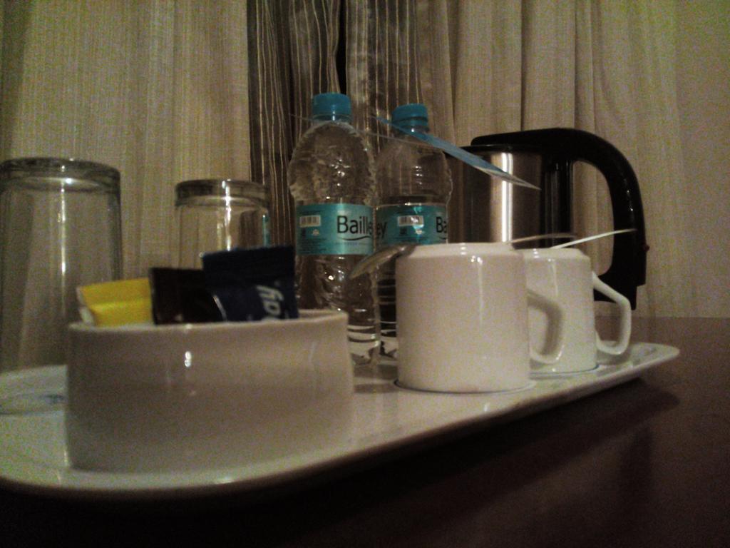Hotel By The Way Mysore Camera foto