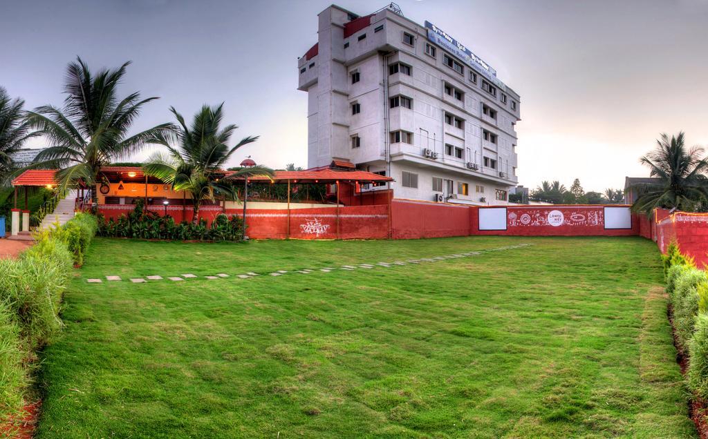 Hotel By The Way Mysore Camera foto